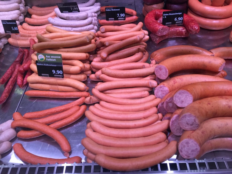 boucherie-CASTELLAR-min_sausages_meat_butchery-1069321